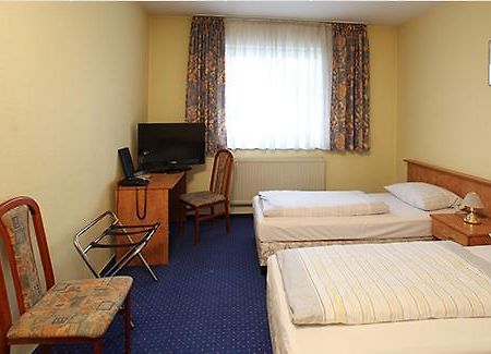 Albatros Airport Hotel Mörfelden-Walldorf Chambre photo