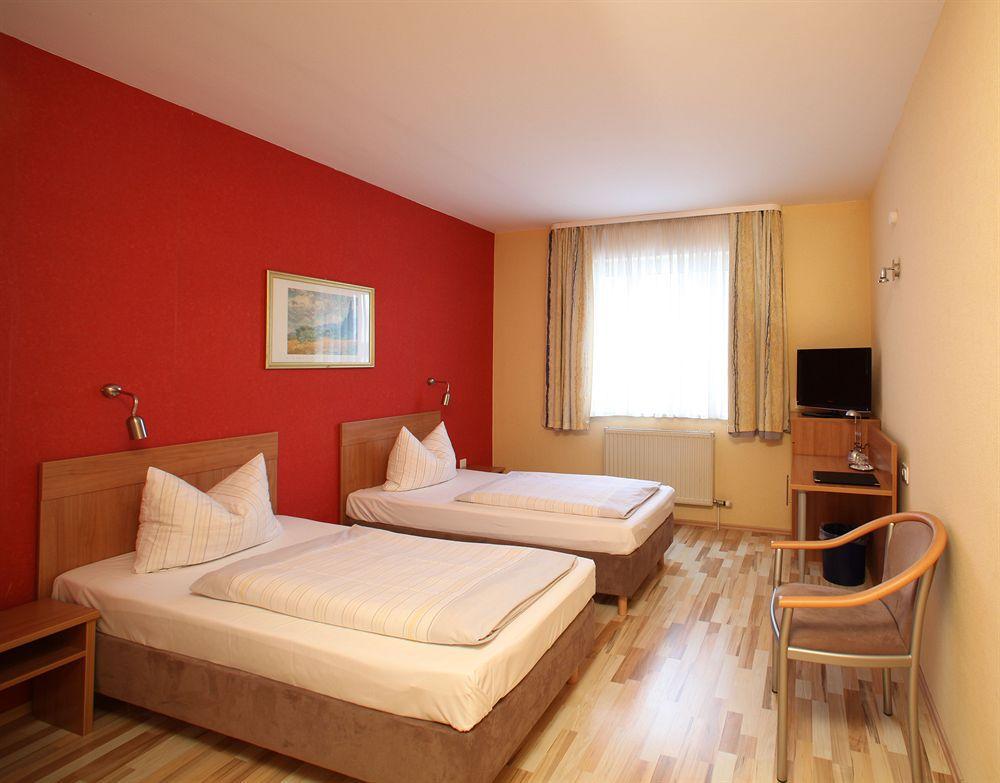 Albatros Airport Hotel Mörfelden-Walldorf Extérieur photo